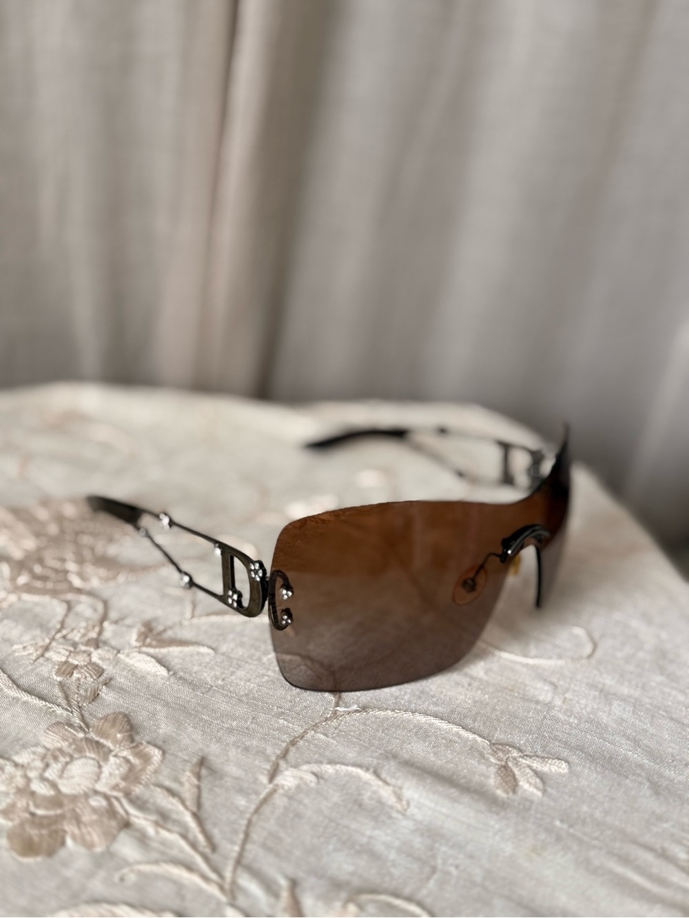 Vintage Dior Sweetest Rimless shield Sunglasses Brown Gradient logo Lenses y2k